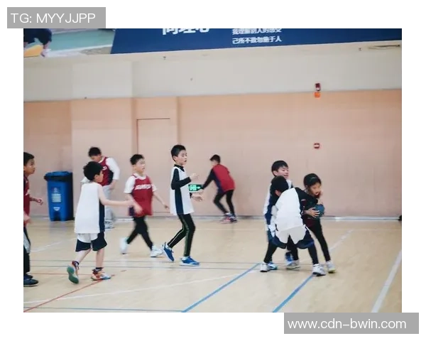 正篮球:探索篮球运动的精神与技巧,激发团队合作与个人成长的无限可能 正篮球:探索篮球运动的精神与技巧,激发团队合作与个人成长的无限可能